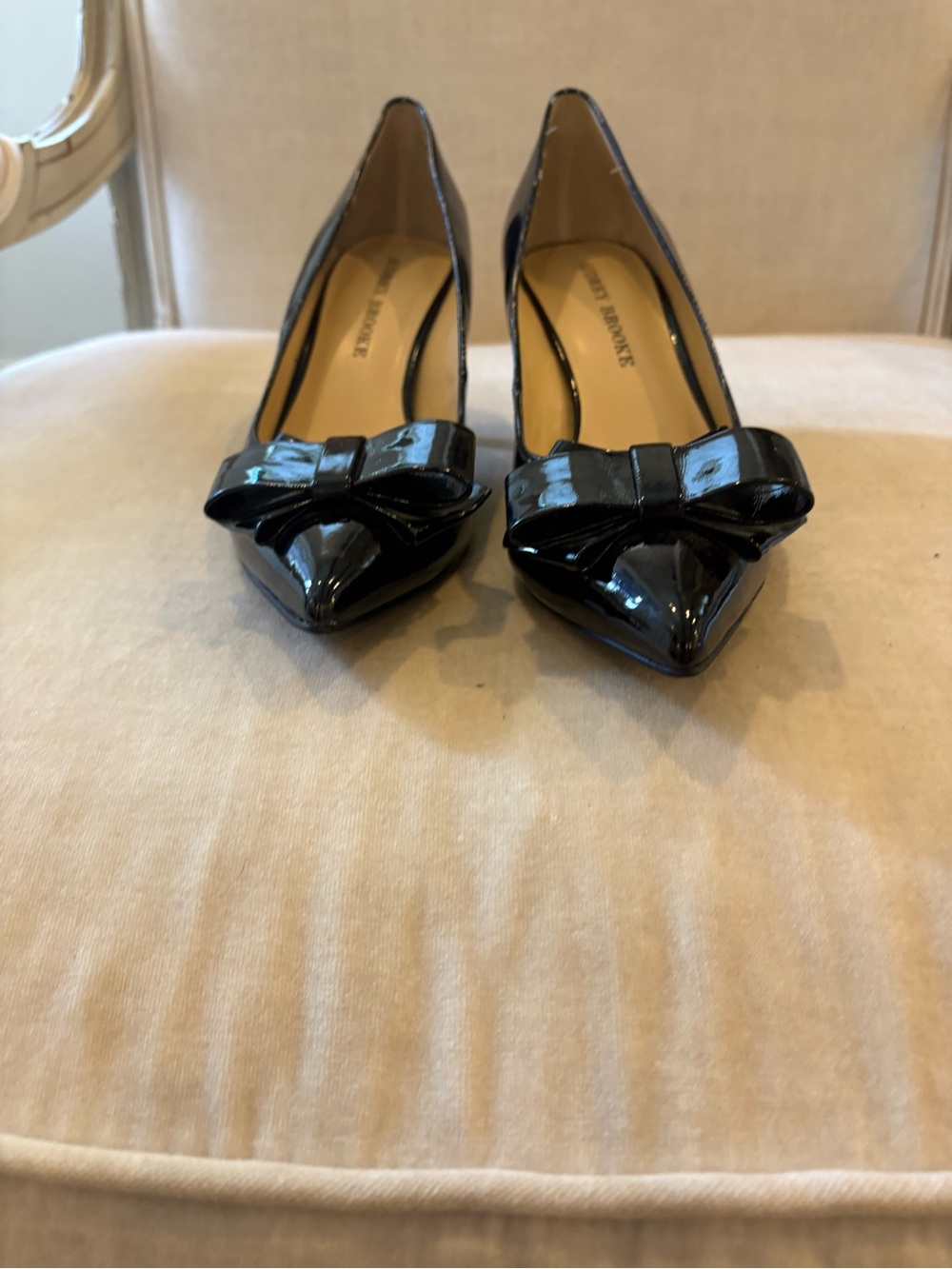 Audrey Brooke Black Patent Pointed-Toe Bow Pumps